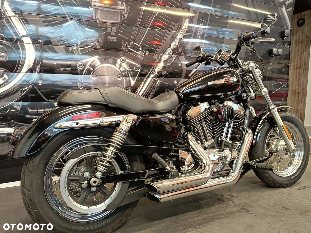 Harley-Davidson Sportster Custom 1200C - 27
