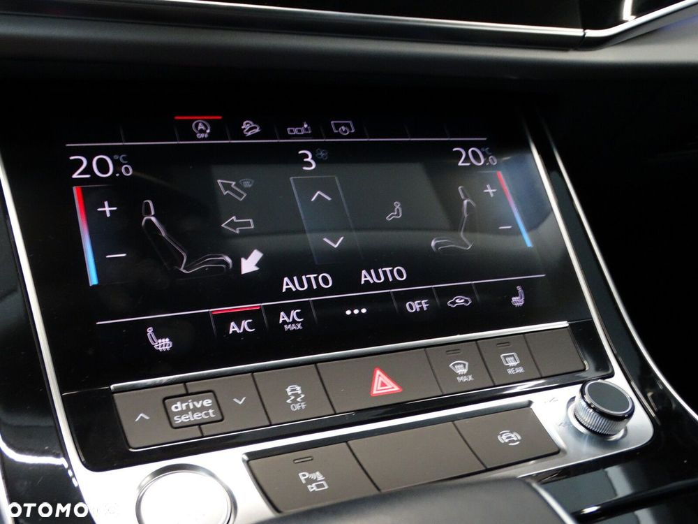 Audi Q8 - 22