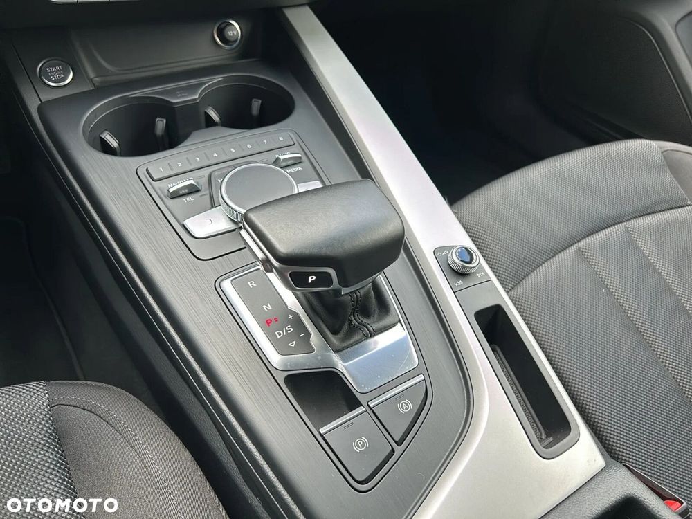 Audi A4 Limousine 35 TFSI S tronic - 27