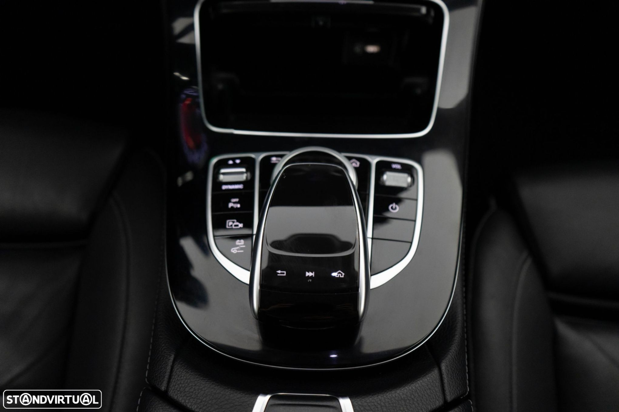 Mercedes-Benz E 350 e Exclusive - 23