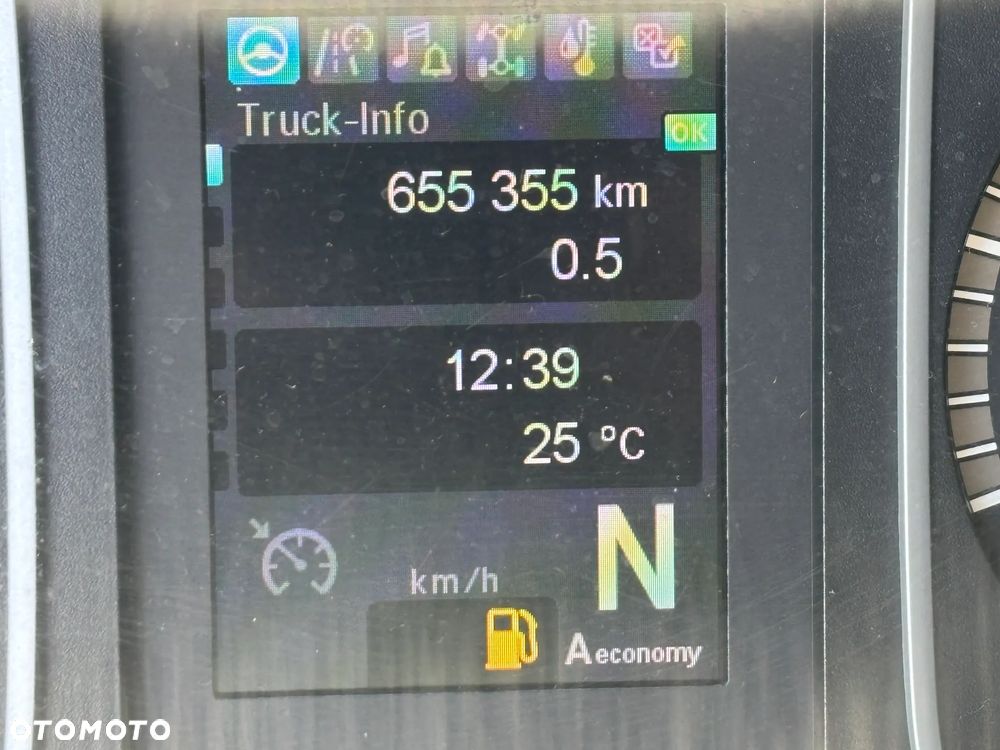 Mercedes-Benz ATEGO 1524  EURO 6 (1527, 1530) kontener z windą , kabina przeedłużana  z łóżkiem składanym - 26