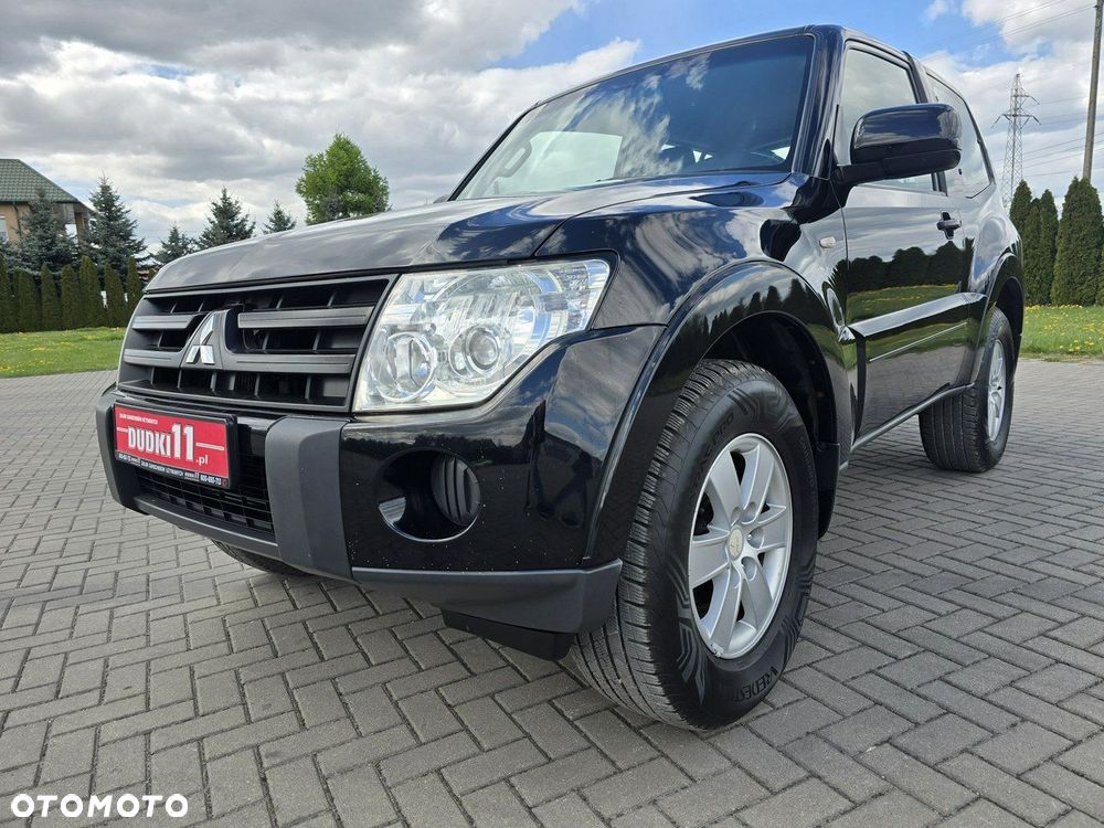 Mitsubishi Pajero - 6