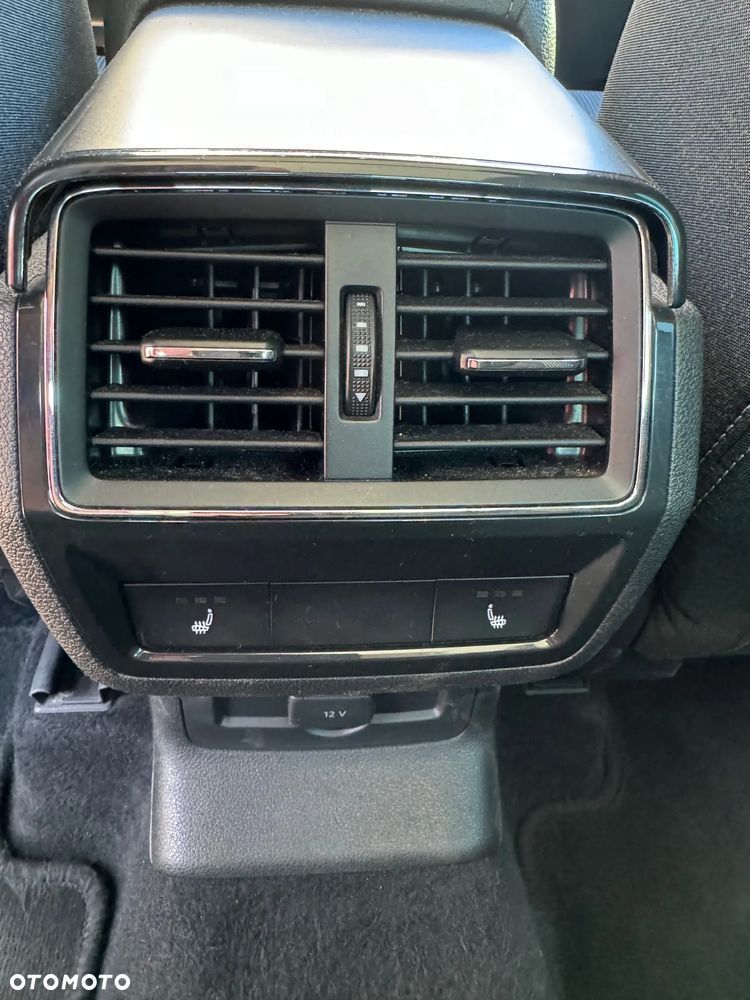 Skoda Karoq 1.5 TSI ACT 4x2 Sportline DSG - 17