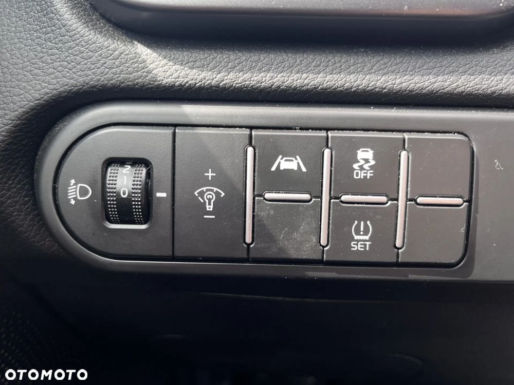 Kia Ceed 1.5 T-GDI M - 13