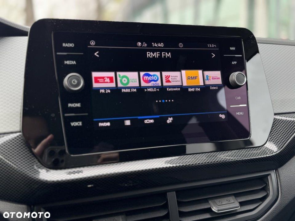 Volkswagen T-Cross - 20