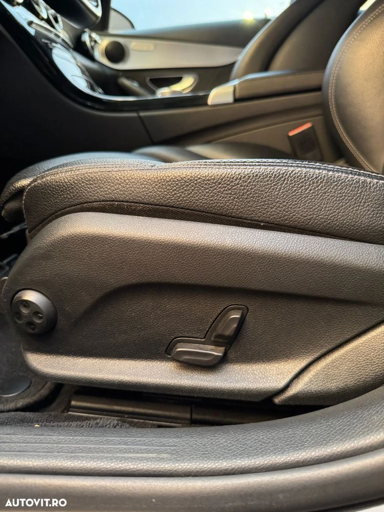 Mercedes-Benz C - 15