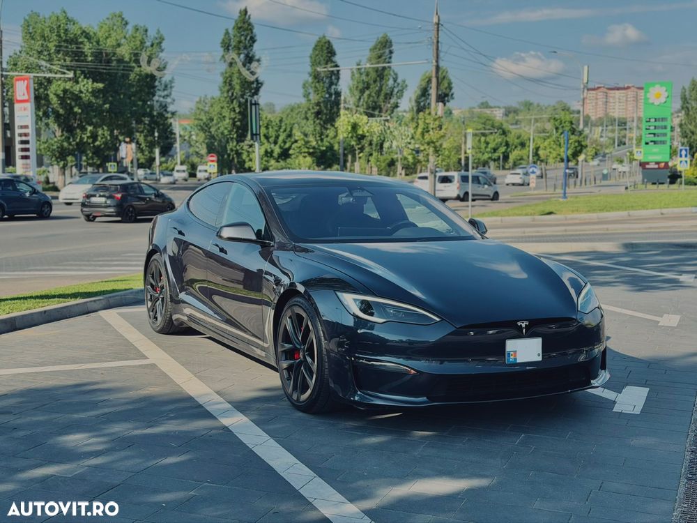 Tesla Model S Plaid - 1