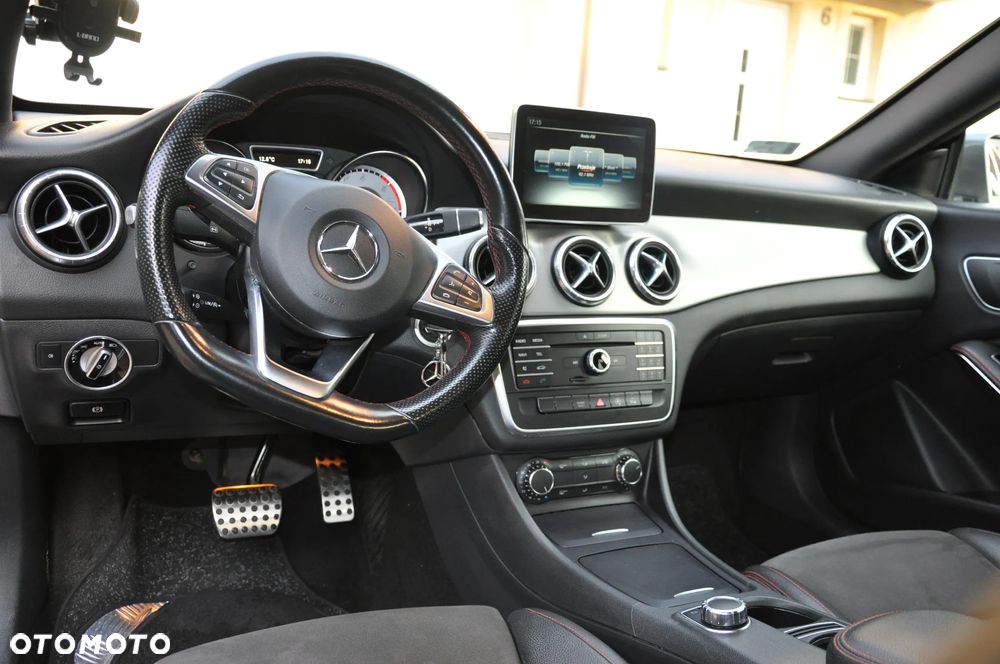 Mercedes-Benz CLA 180 (CDI) d 7G-DCT AMG Line - 15