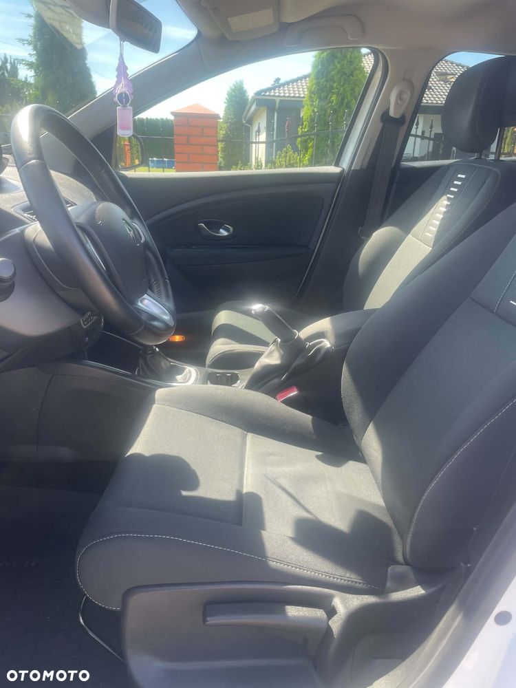 Renault Megane dCi 130 FAP BOSE Edition - 13