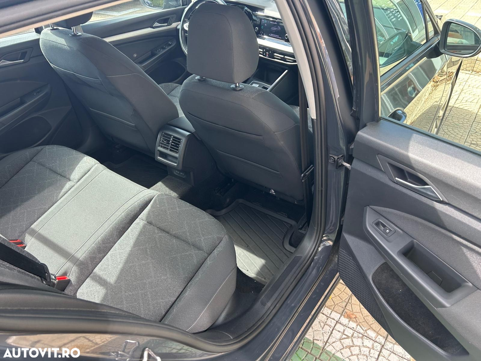 Volkswagen Golf Variant 2.0 TDI 116CP DSG Life - 26