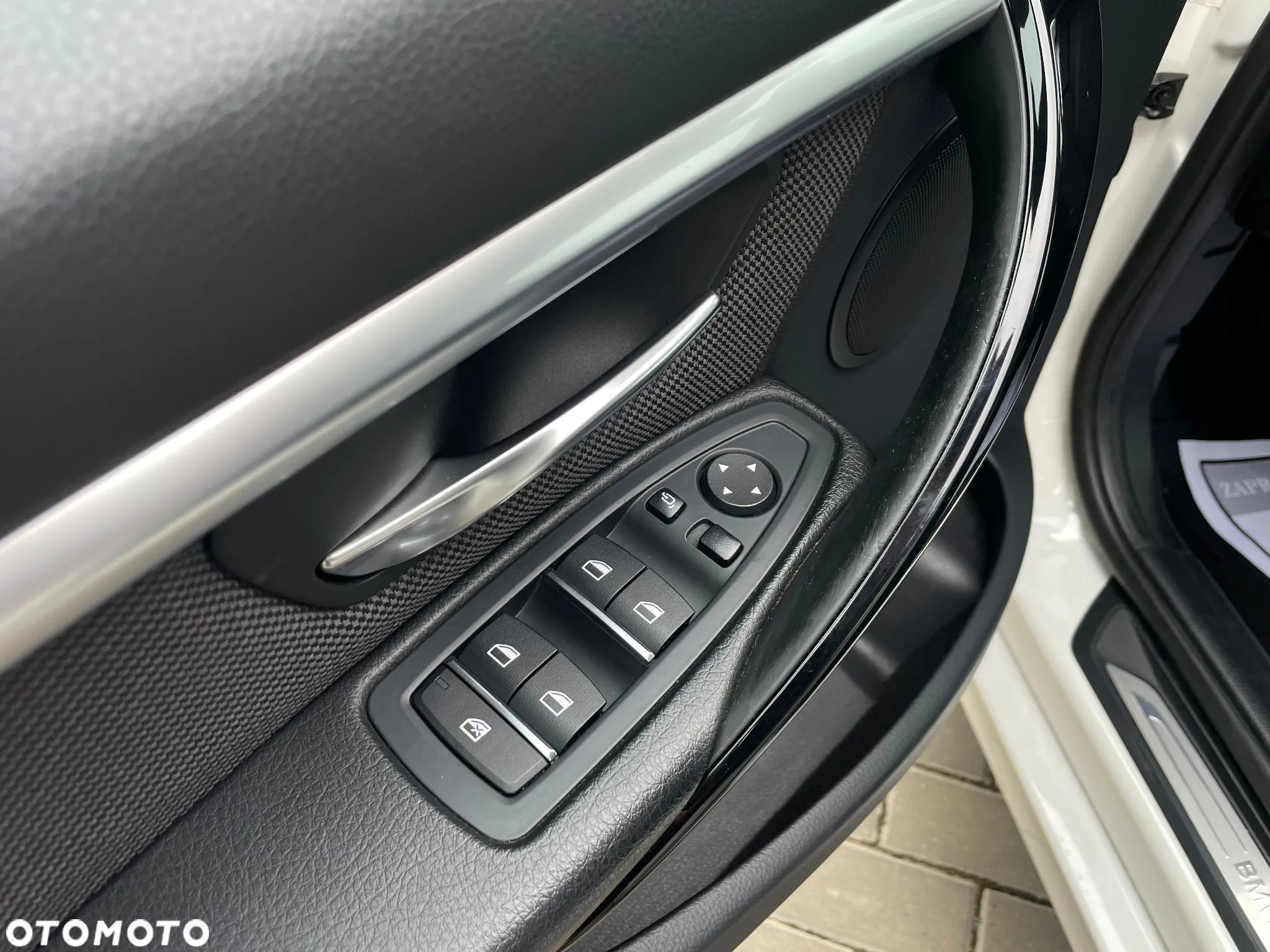 BMW Seria 3 320d Sport Line - 15
