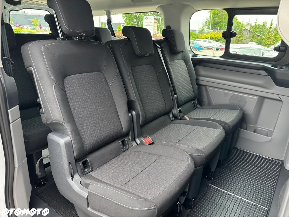 Ford Transit Custom Kombi M1 2.0 EcoBlue 150KM M6 FWD Trend 320 L2 - 18
