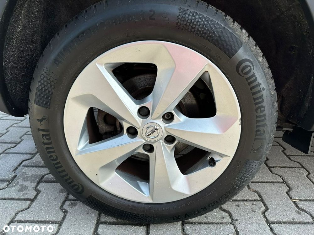 Nissan Qashqai - 13
