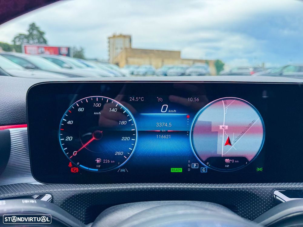 Mercedes-Benz A 250 e AMG Line - 18