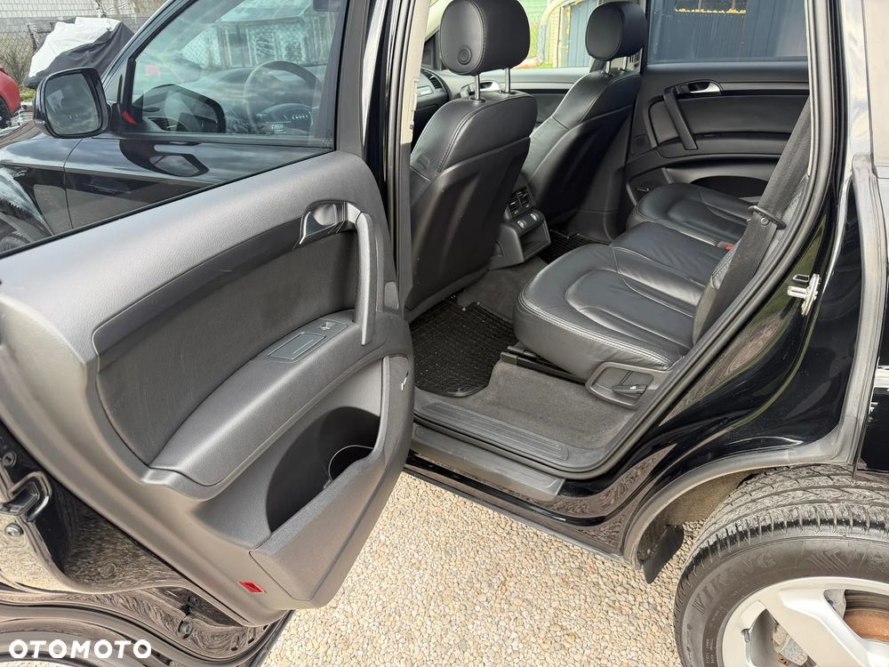 Audi Q7 - 15