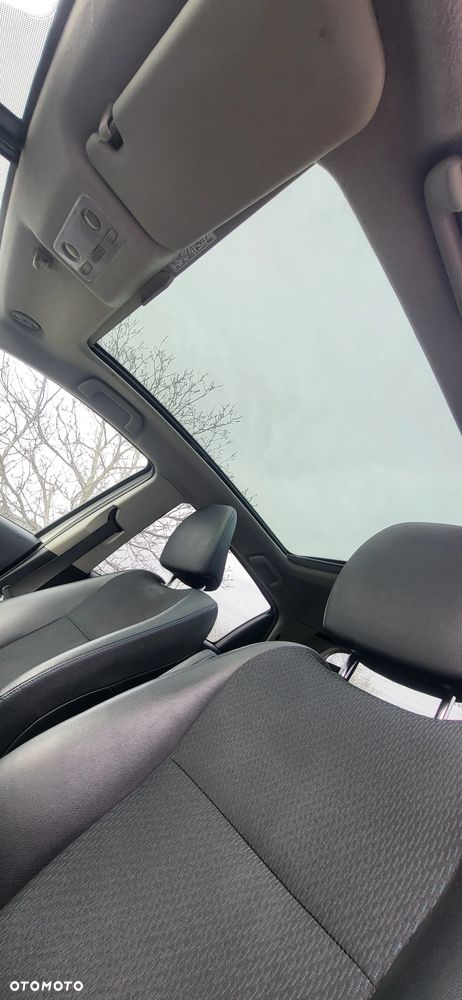 Toyota Yaris 1.5 VVT-i - 11