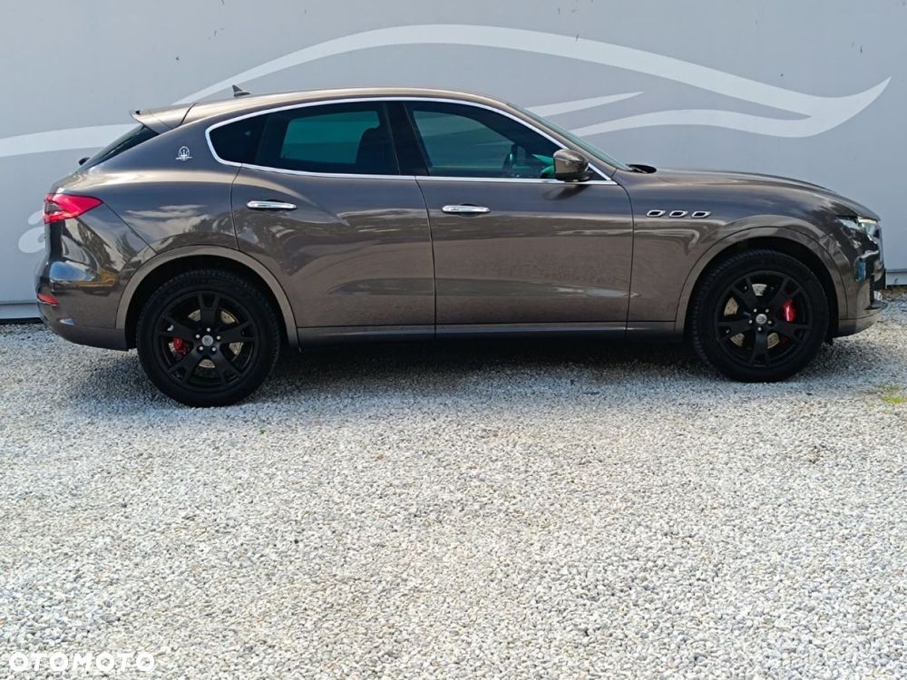 Maserati Levante - 13
