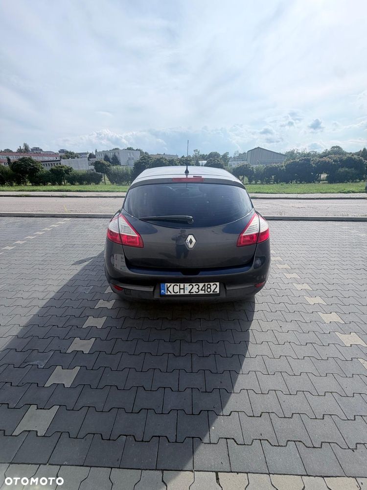 Renault Megane - 5