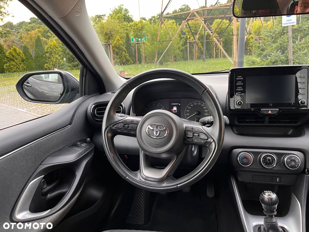 Toyota Yaris 1.5 Comfort - 10