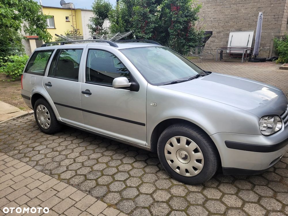 Volkswagen Golf ver-1-6-automatik-comfortline - 3