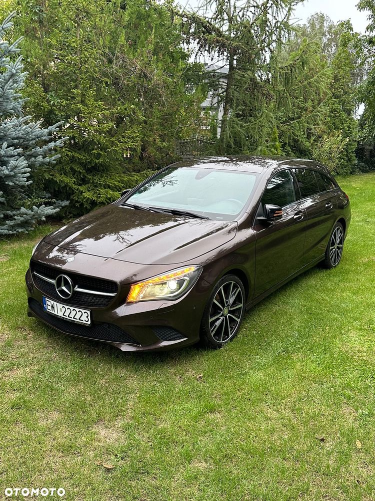 Mercedes-Benz CLA 200 Urban - 40