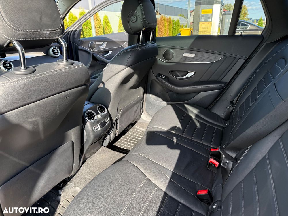 Mercedes-Benz GLC - 23