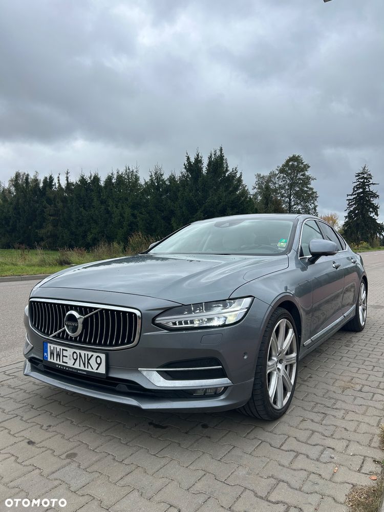 Volvo S90 - 1
