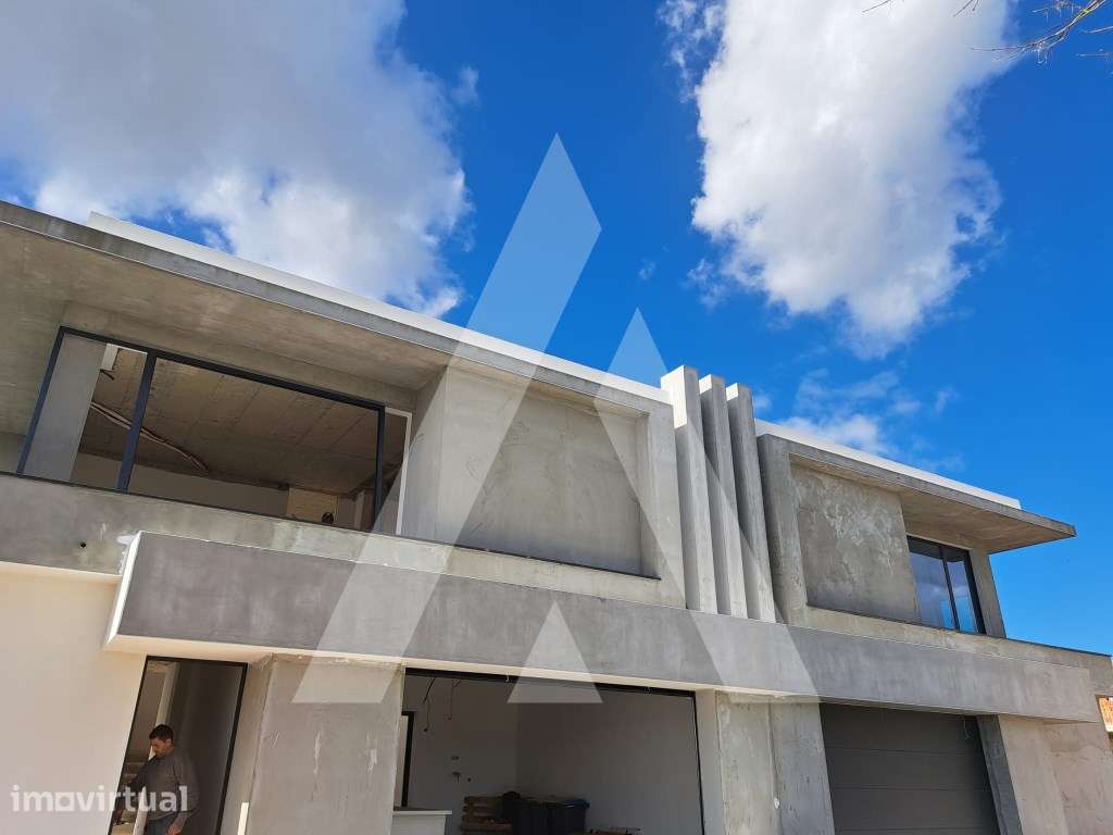 Fantásticas moradias T4 em Santa Joana, de arquitetura contemporâne... - Grande imagem: 2/3