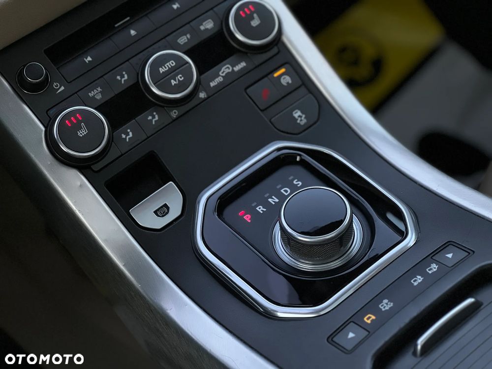 Land Rover Range Rover Evoque - 11