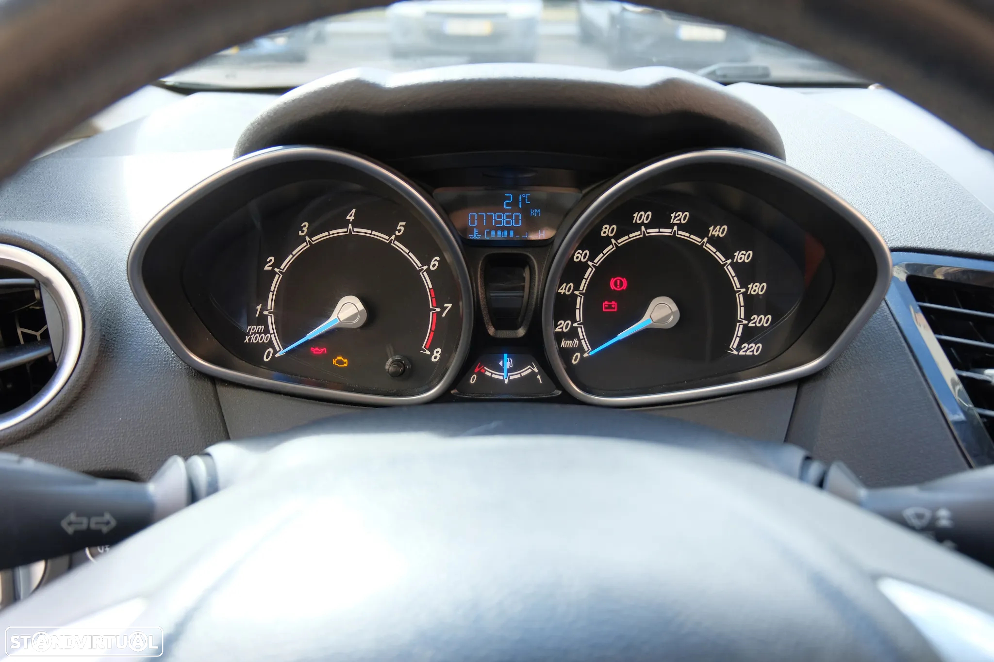 Ford Fiesta 1.0 T EcoBoost Titanium - 13