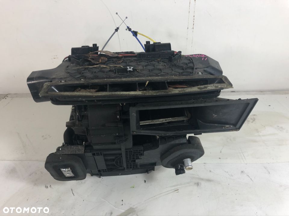 RENAULT TWINGO II NAGRZEWNICA WENTYLATOR DMUCHAWA