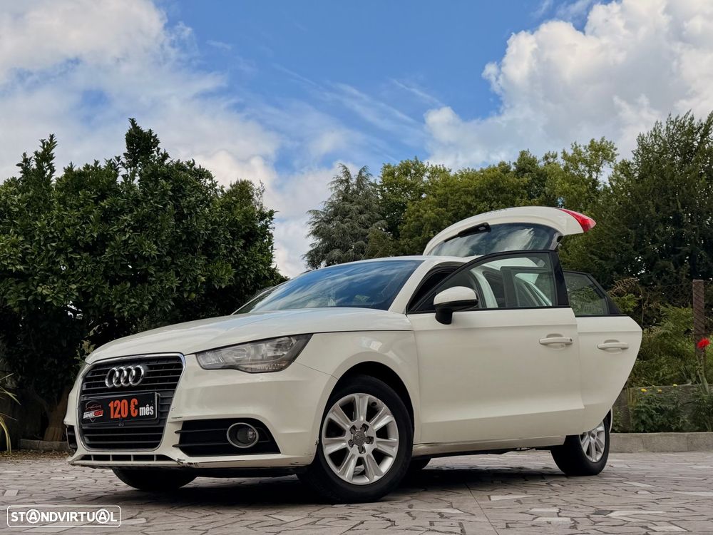 Audi A1 1.2 TFSI Attraction - 8