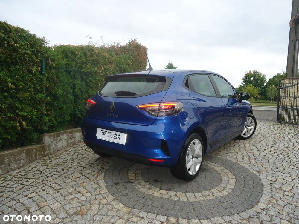 Renault Clio - 7