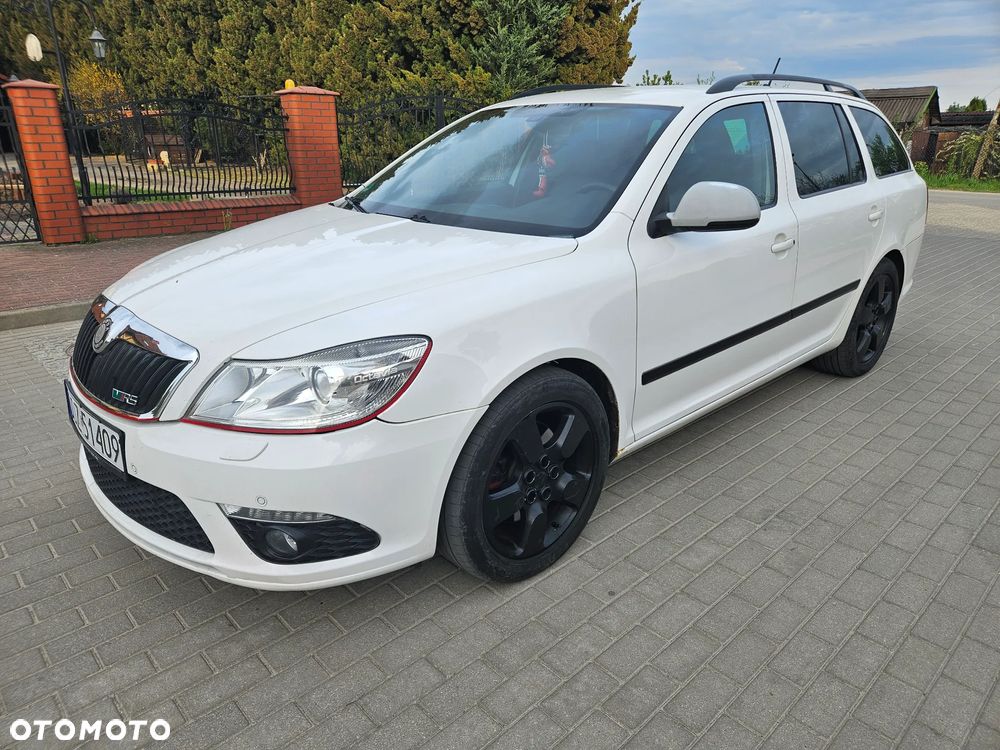 Skoda Octavia 2.0 TDI RS DSG - 1