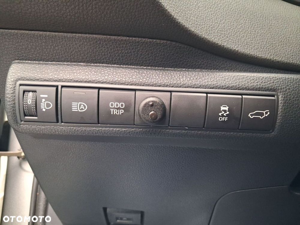 Toyota Corolla 1.8 Hybrid Style - 28