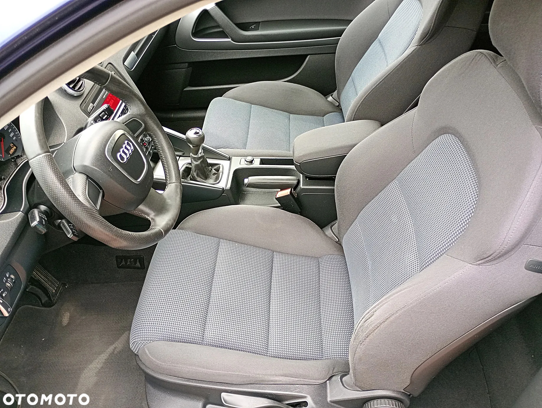 Audi A3 1.6 TDI Ambiente - 21