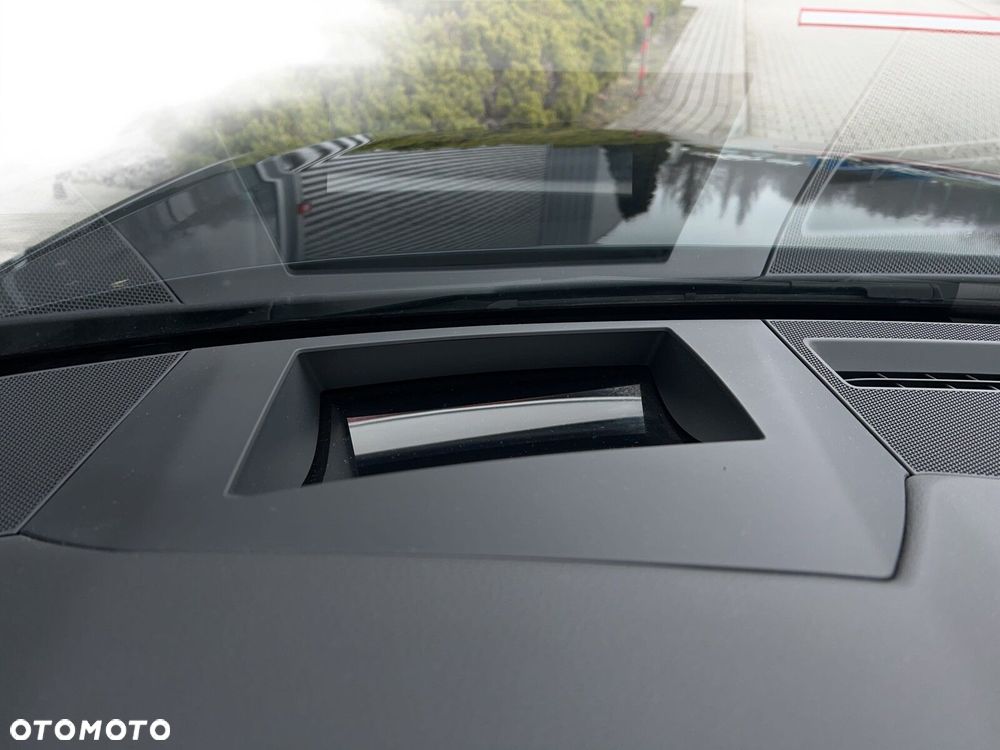 Audi A6 Avant - 11