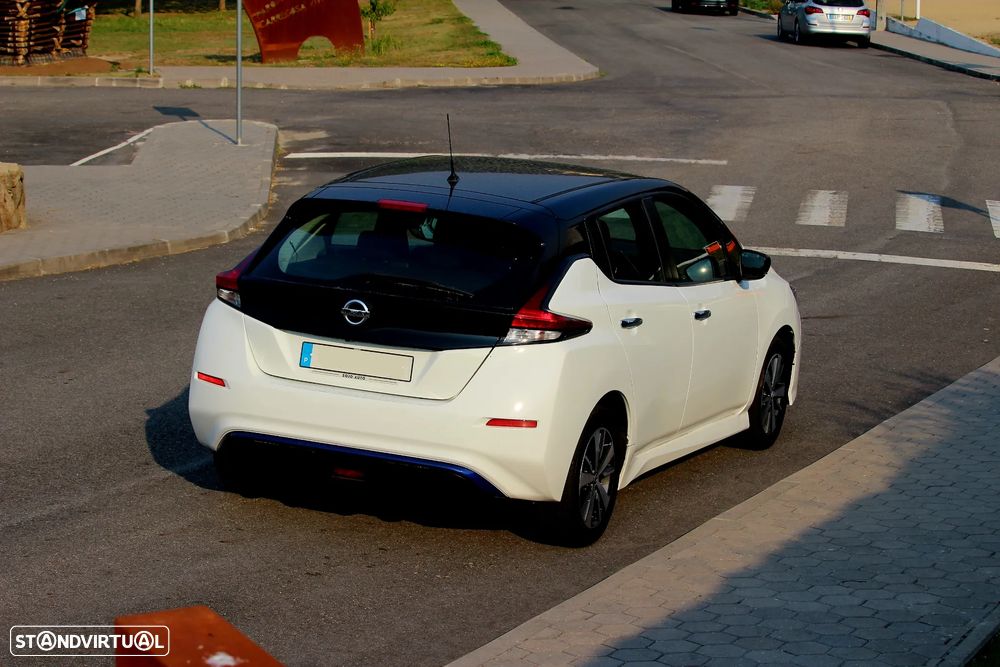 Nissan Leaf N-Connecta - 8
