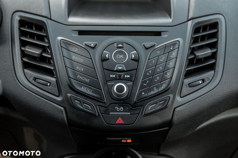 Ford Fiesta 1.0 EcoBoost ST-Line - 29