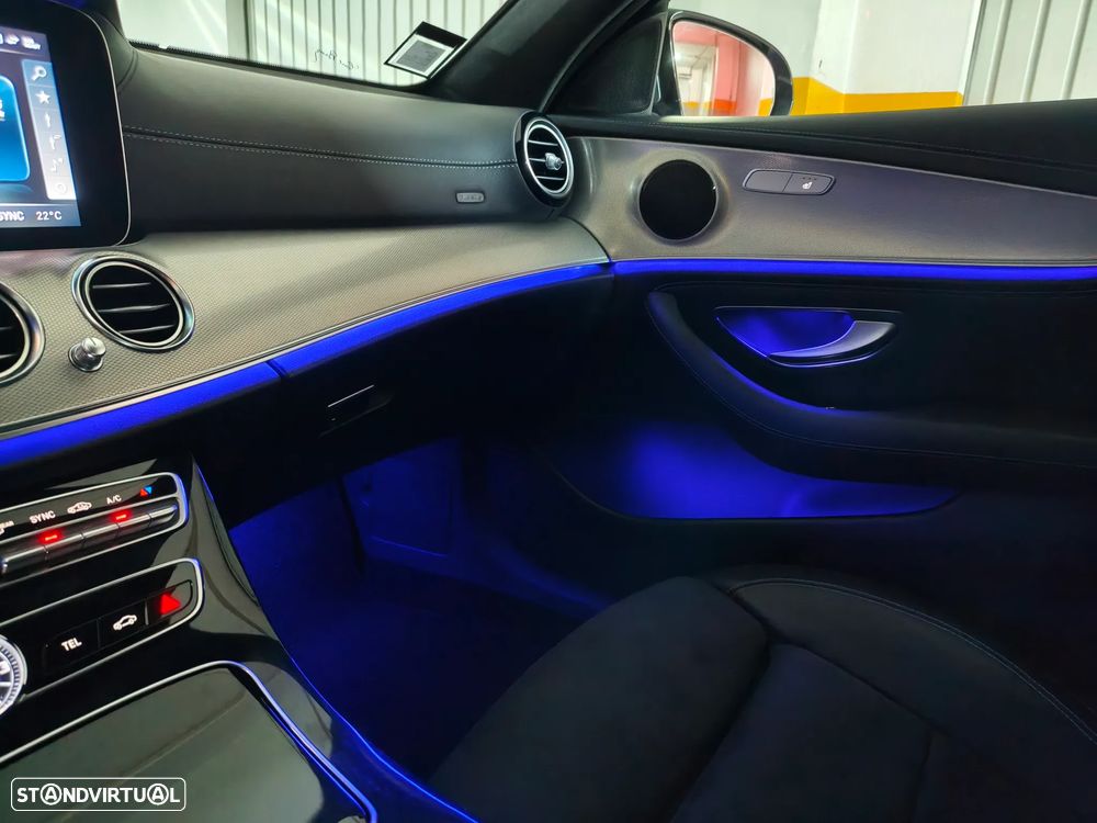 Mercedes-Benz E 220 d AMG - 32