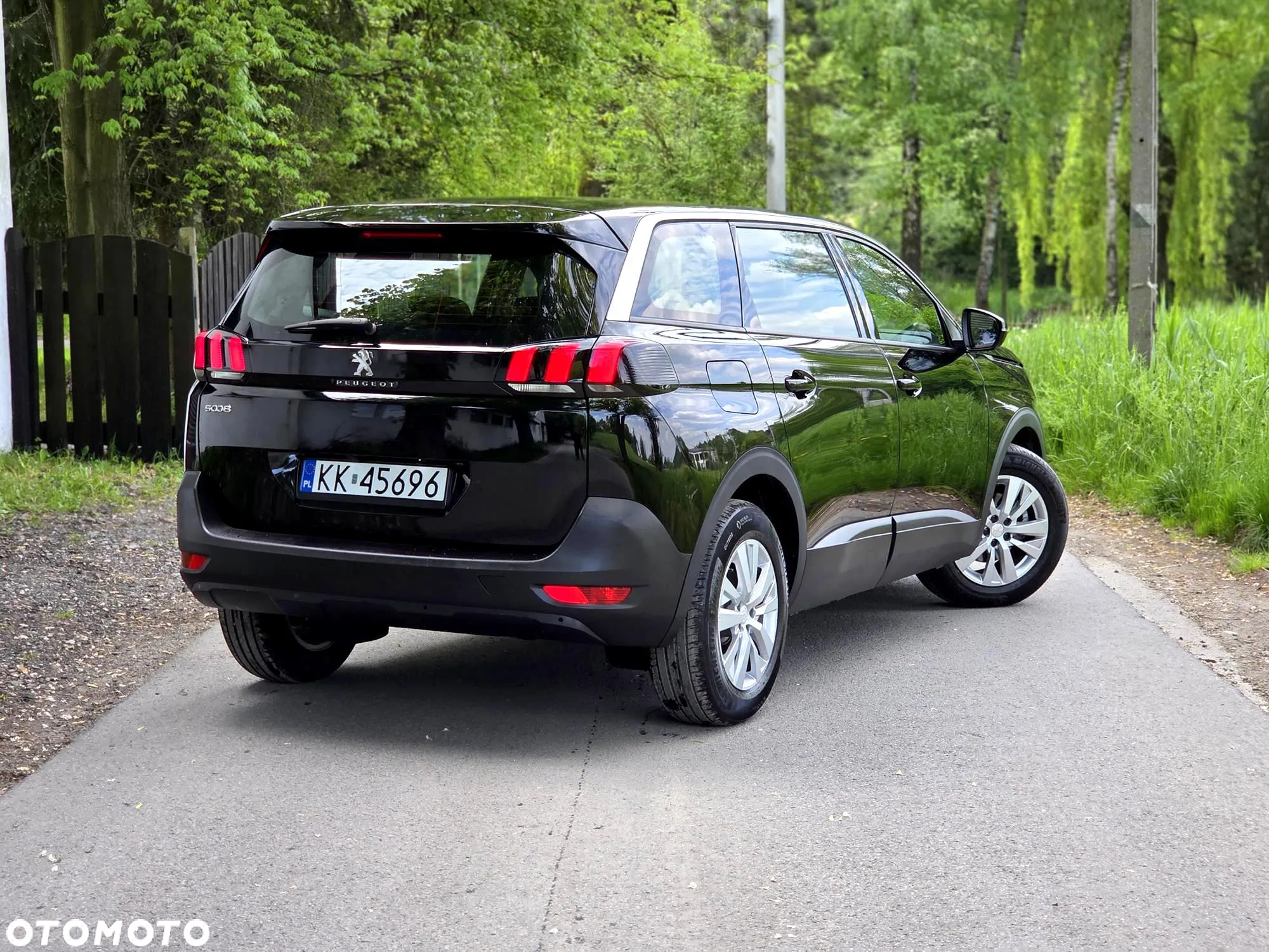 Peugeot 5008 1.2 PureTech Road Trip S&S EAT8 - 4