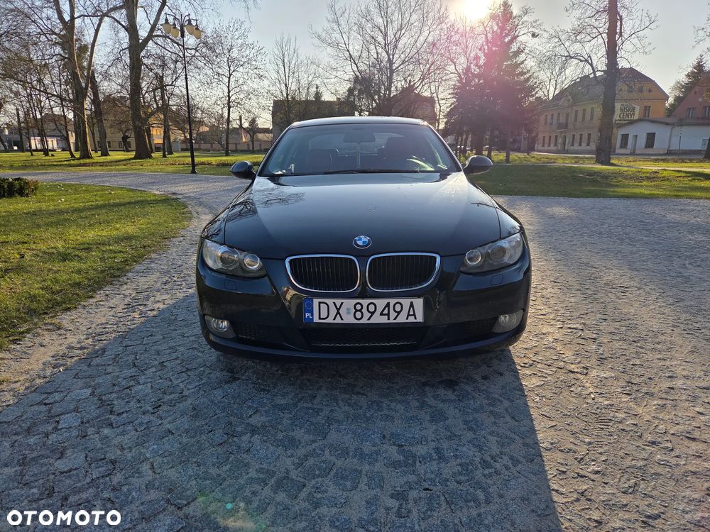 BMW Seria 3 320i - 8