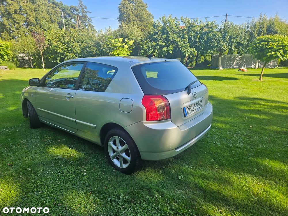 Toyota Corolla 1.6 VVT-i Prestige - 3