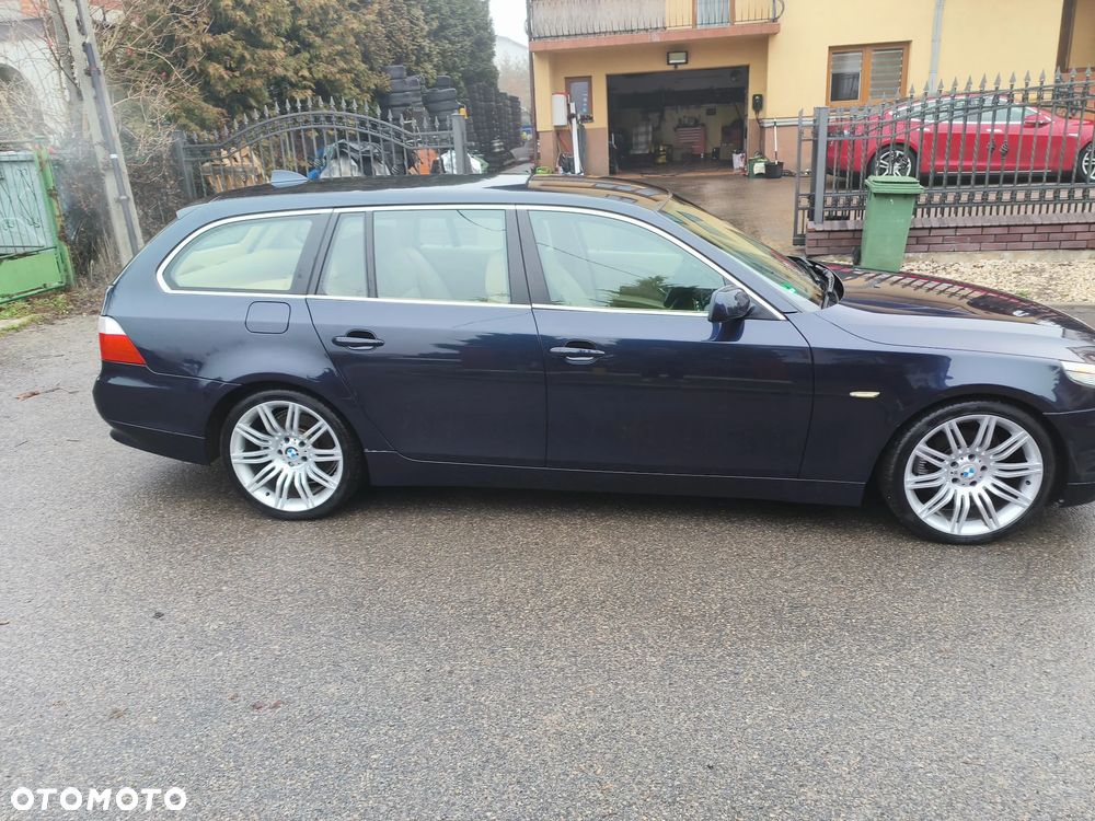 BMW Seria 5 - 22