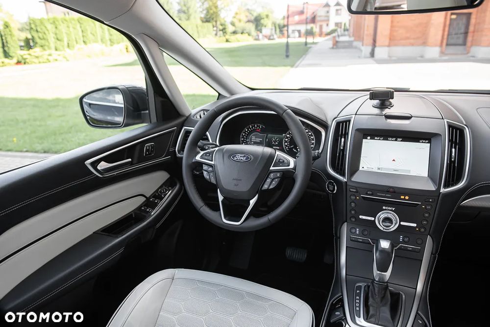 Ford S-Max 2.0 TDCi 4WD Vignale PowerShift - 30