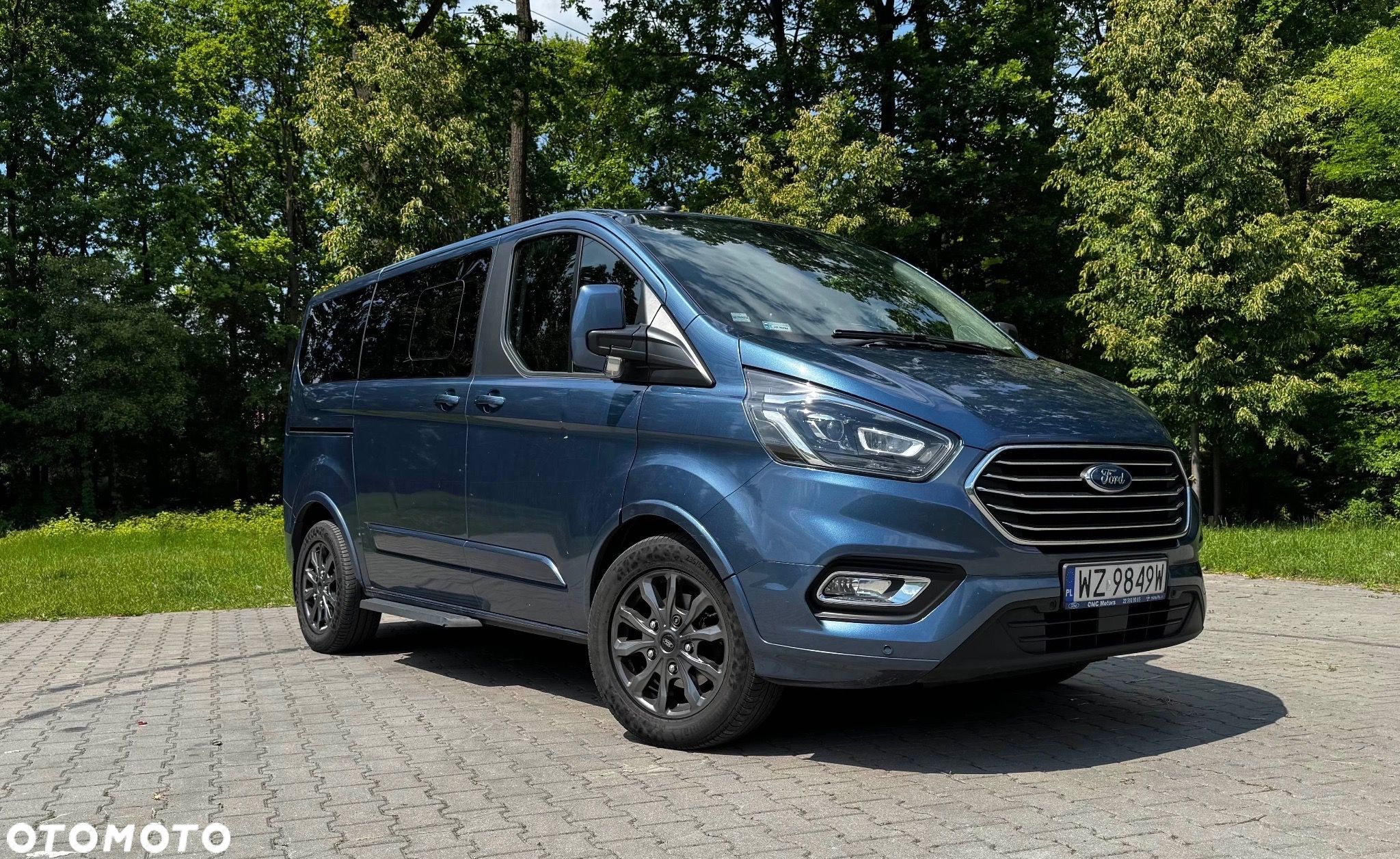Ford Tourneo Custom 2.0 EcoBlue L1 Titanium - 1