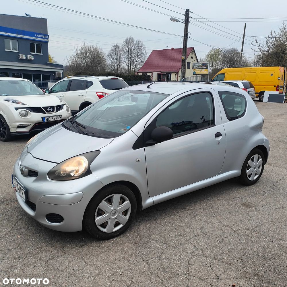 Toyota Aygo - 1