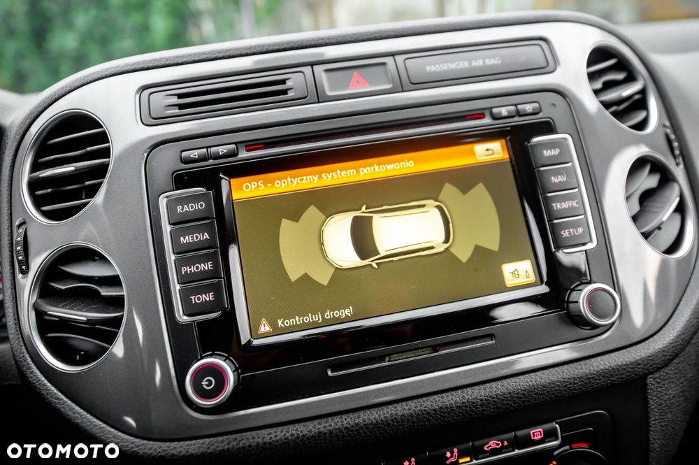 Volkswagen Tiguan 2.0 TSI 4Mot Track&Field DSG - 25