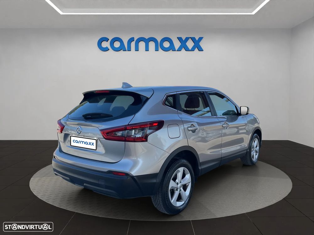 Nissan Qashqai - 4