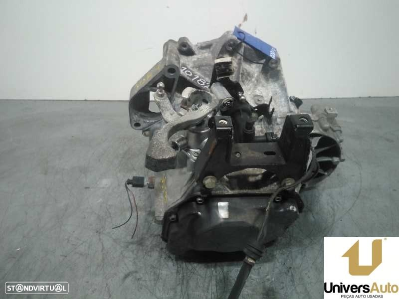 CAIXA VELOCIDADES VOLKSWAGEN POLO 2001 -GSH - 2